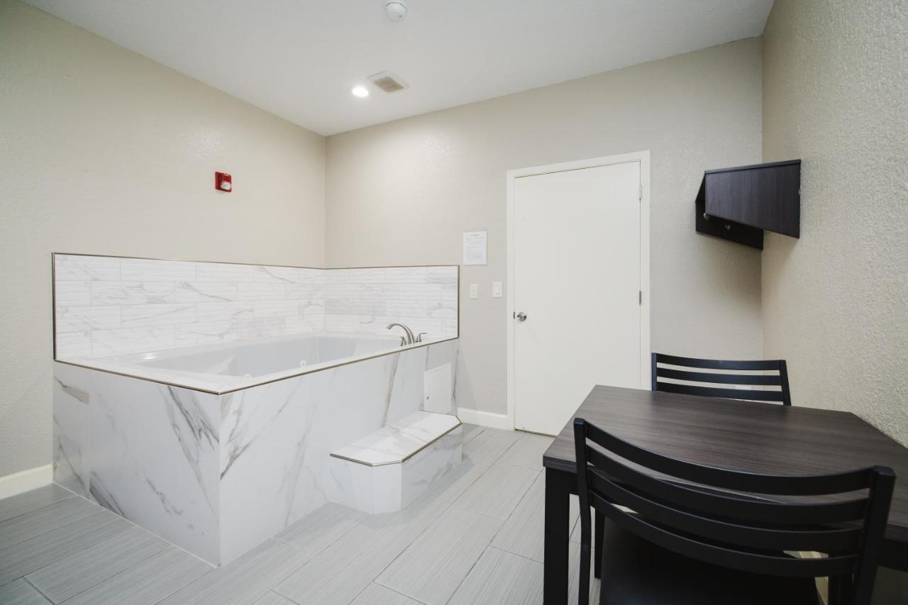 Winchester Inn And Suites Humble/Iah/North Houston מראה חיצוני תמונה