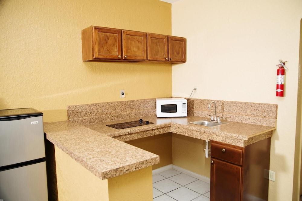Winchester Inn And Suites Humble/Iah/North Houston מראה חיצוני תמונה